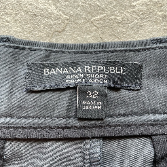 Banana Republic Aiden Short Size 32 - Picture 3 of 6